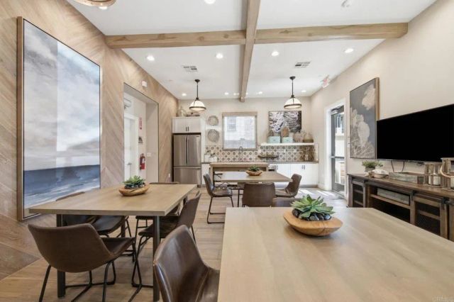 2117 Solara Lane, Vista, CA 92081