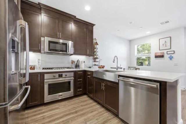 2117 Solara Lane, Vista, CA 92081