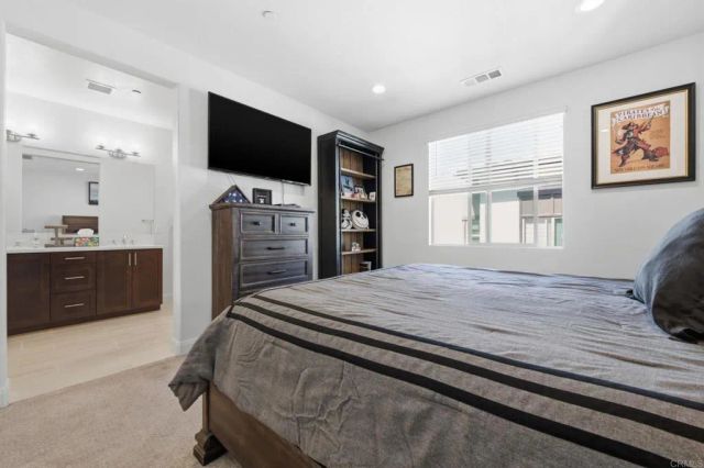 2117 Solara Lane, Vista, CA 92081