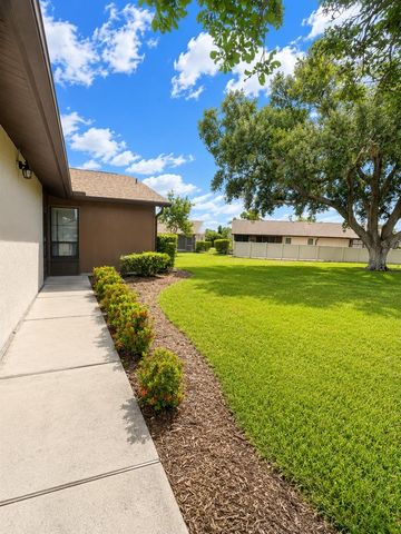 1705 CURRY TRAIL 32, Nokomis, FL 34275