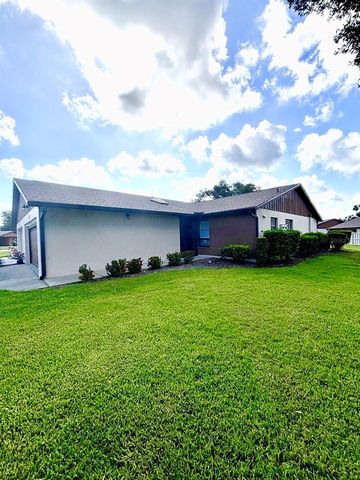 1705 CURRY TRAIL 32, Nokomis, FL 34275