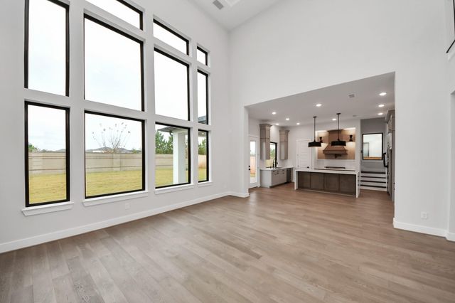 11015 Sandy Pinewoods Trail, Cypress, TX 77433