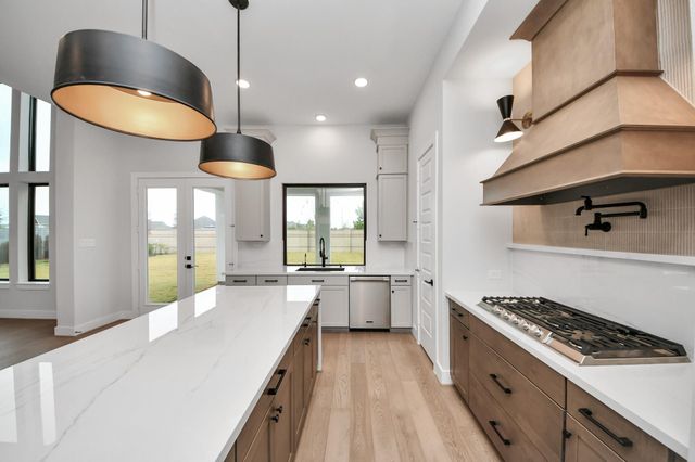 11015 Sandy Pinewoods Trail, Cypress, TX 77433