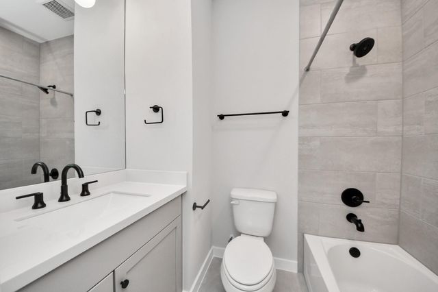 11015 Sandy Pinewoods Trail, Cypress, TX 77433