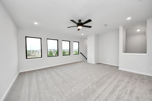 11015 Sandy Pinewoods Trail, Cypress, TX 77433