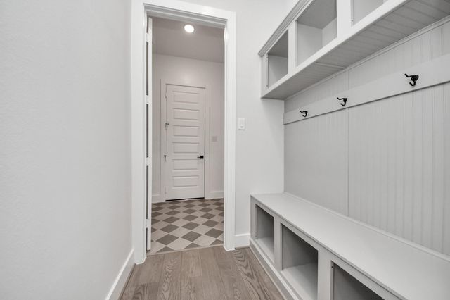 11015 Sandy Pinewoods Trail, Cypress, TX 77433