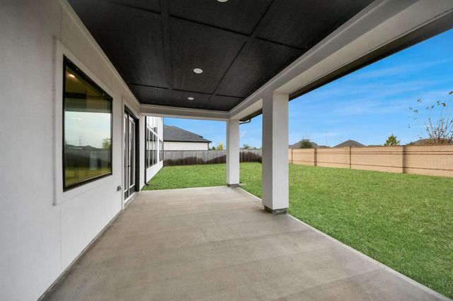 11015 Sandy Pinewoods Trail, Cypress, TX 77433