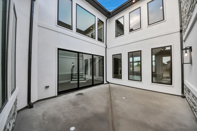 11015 Sandy Pinewoods Trail, Cypress, TX 77433