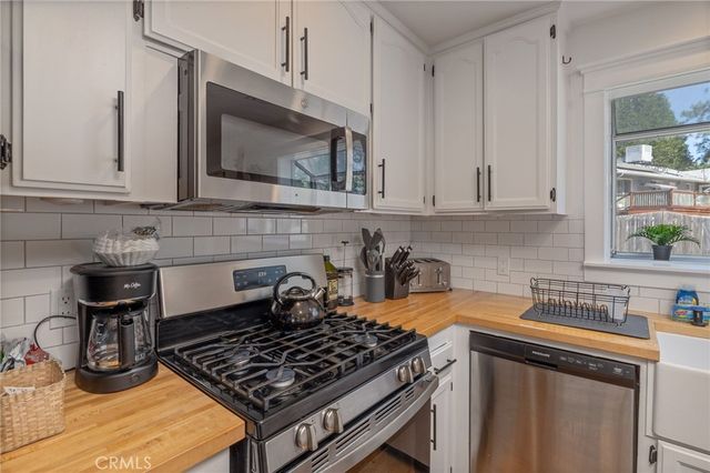 48866 Rock Point Road, Oakhurst, CA 93644