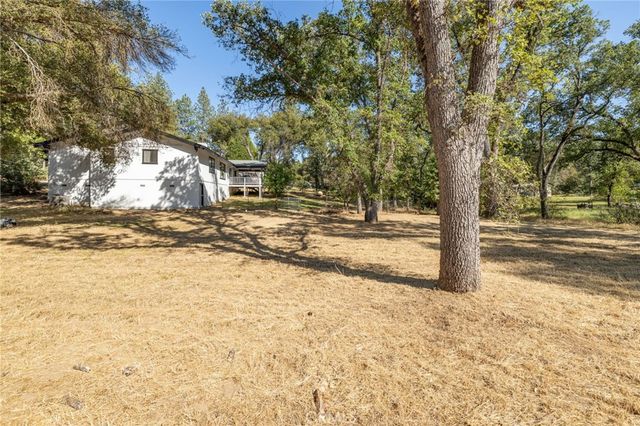 48866 Rock Point Road, Oakhurst, CA 93644