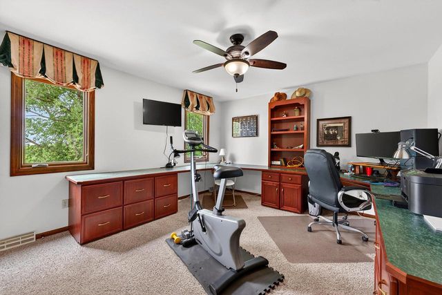 17800 Burlington ROAD, Union Grove, WI 53182