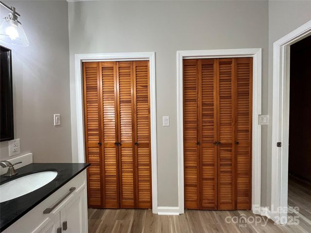 8209 Moores Chapel Road, Charlotte, NC 28214