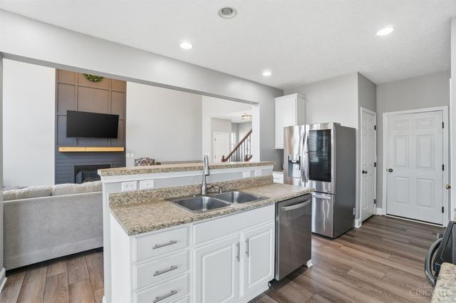 1155 Lake Field Drive, Lebanon, OH 45036