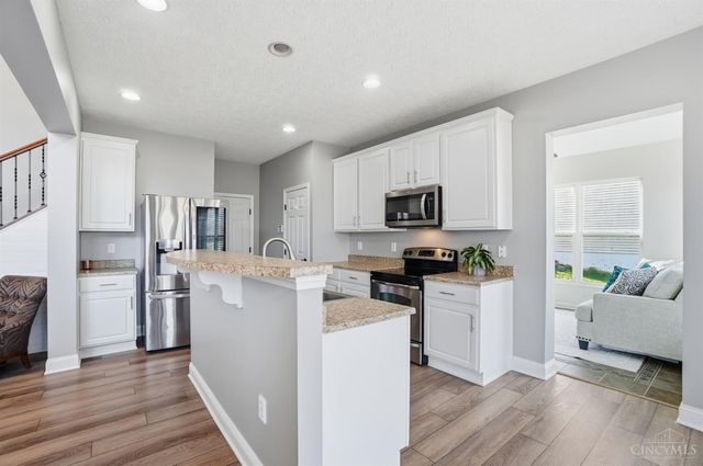 1155 Lake Field Drive, Lebanon, OH 45036