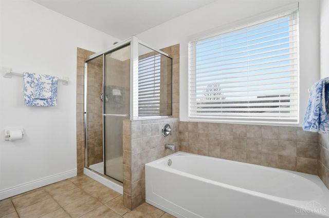 1155 Lake Field Drive, Lebanon, OH 45036