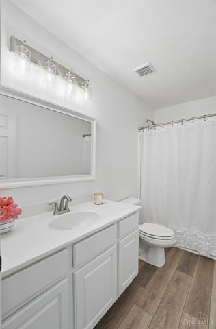 1155 Lake Field Drive, Lebanon, OH 45036