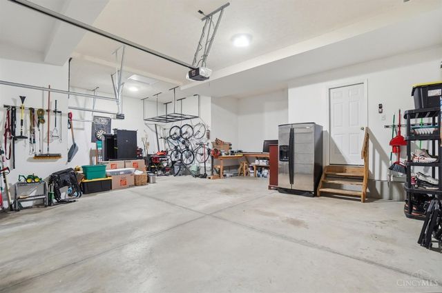 1155 Lake Field Drive, Lebanon, OH 45036