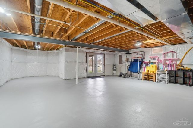 1155 Lake Field Drive, Lebanon, OH 45036