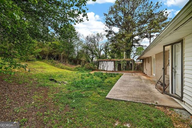 5173 Kingswood Circle, Atlanta, GA 30349