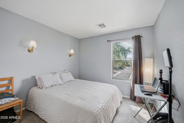 3247 S BOWMAN Road, Apache Junction, AZ 85119