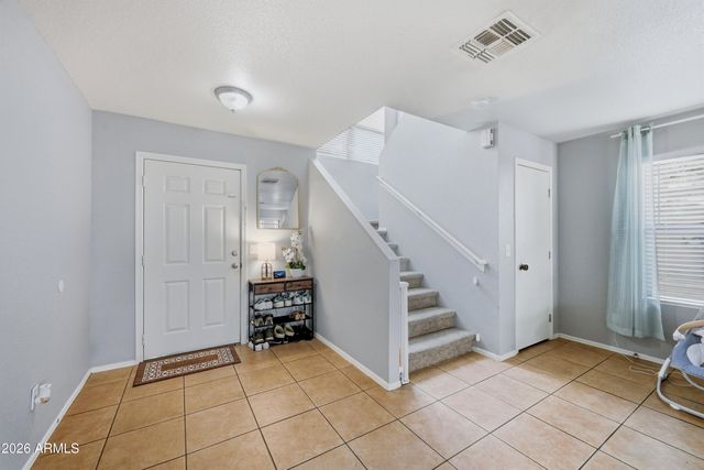 3247 S BOWMAN Road, Apache Junction, AZ 85119