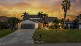 1911 SE 32nd TER, Cape Coral, FL 33904