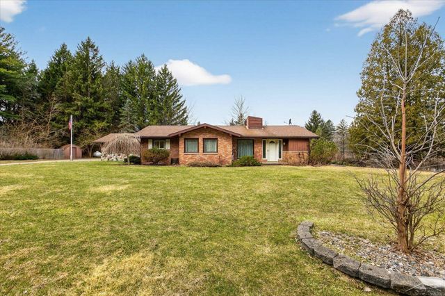 4403 N Raucholz Road, Richland Twp, MI 48626