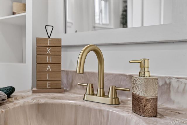 4403 N Raucholz Road, Richland Twp, MI 48626