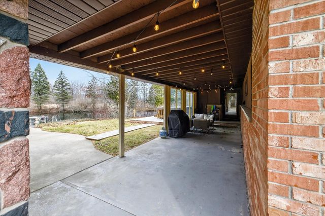 4403 N Raucholz Road, Richland Twp, MI 48626