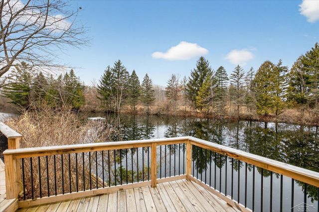 4403 N Raucholz Road, Richland Twp, MI 48626