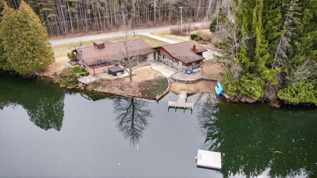 4403 N Raucholz Road, Richland Twp, MI 48626