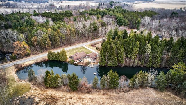 4403 N Raucholz Road, Richland Twp, MI 48626