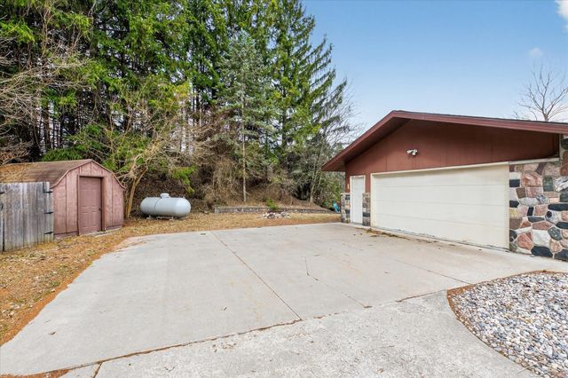 4403 N Raucholz Road, Richland Twp, MI 48626