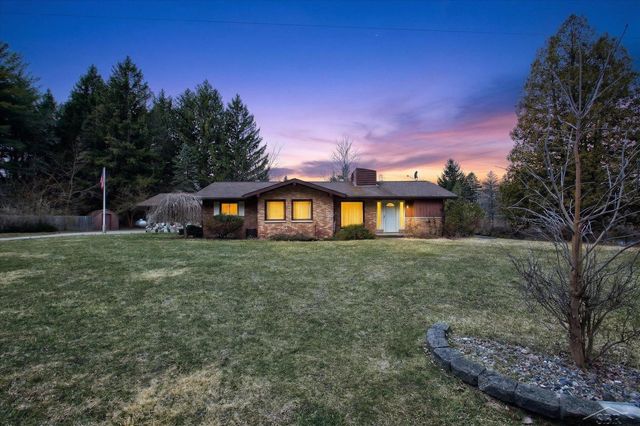 4403 N Raucholz Road, Richland Twp, MI 48626