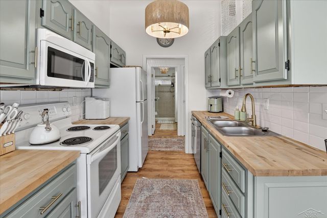 4403 N Raucholz Road, Richland Twp, MI 48626