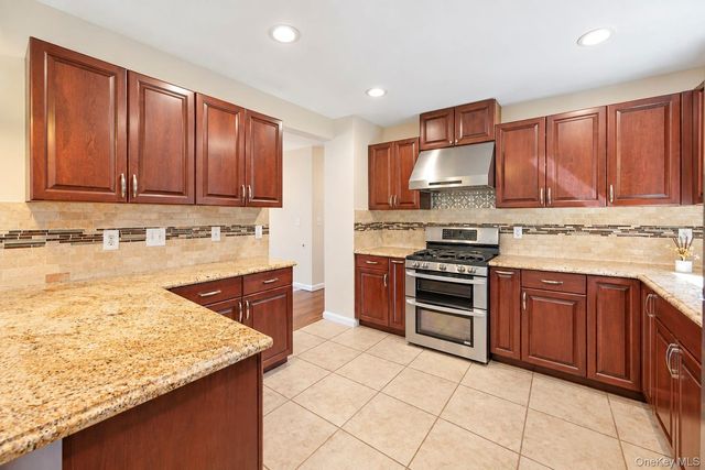 201 Smithtown Polk Boulevard, Centereach, NY 11720