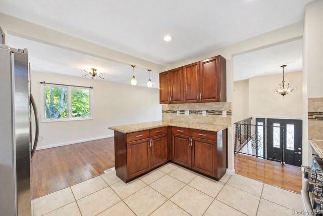 201 Smithtown Polk Boulevard, Centereach, NY 11720