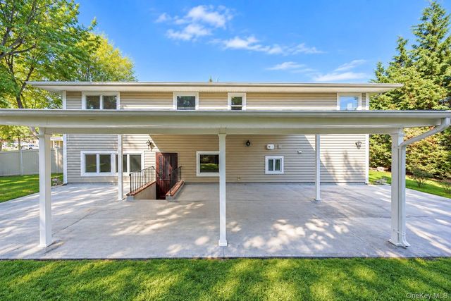 201 Smithtown Polk Boulevard, Centereach, NY 11720