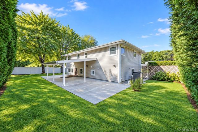 201 Smithtown Polk Boulevard, Centereach, NY 11720