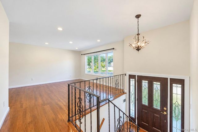 201 Smithtown Polk Boulevard, Centereach, NY 11720