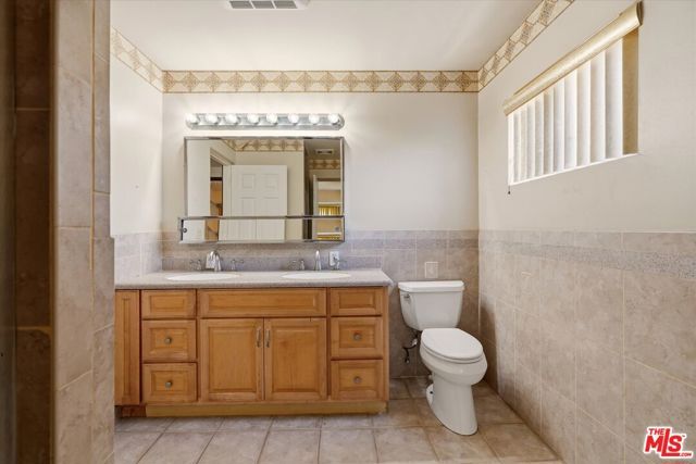 4131 Mantova Drive, Los Angeles, CA 90008