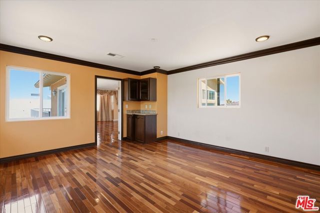 4131 Mantova Drive, Los Angeles, CA 90008