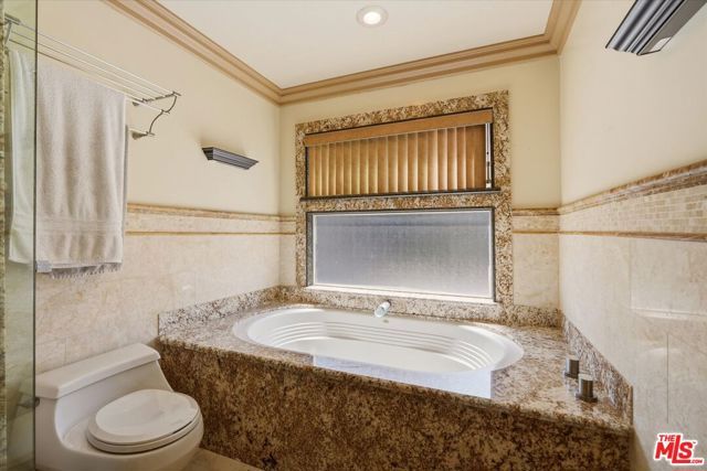4131 Mantova Drive, Los Angeles, CA 90008