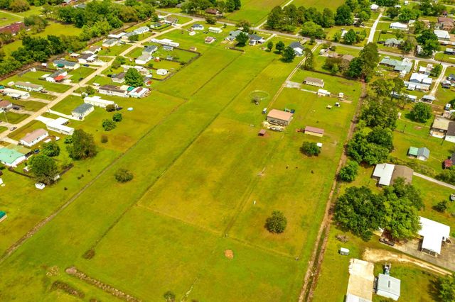 522A Back Project Road, Schriever, LA 70395