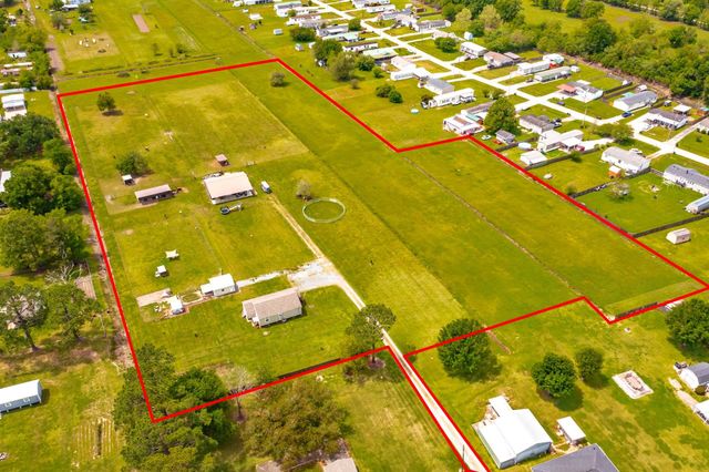 522A Back Project Road, Schriever, LA 70395