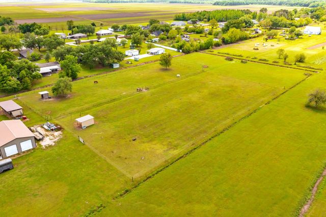522A Back Project Road, Schriever, LA 70395