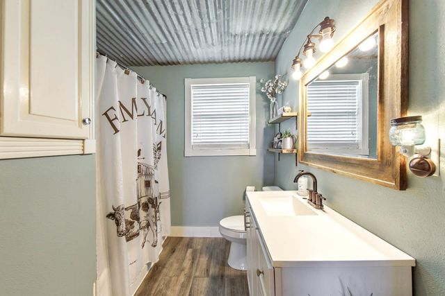 522A Back Project Road, Schriever, LA 70395