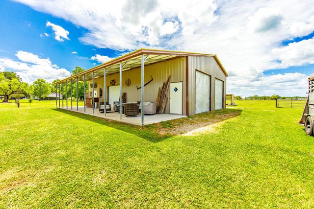 522A Back Project Road, Schriever, LA 70395