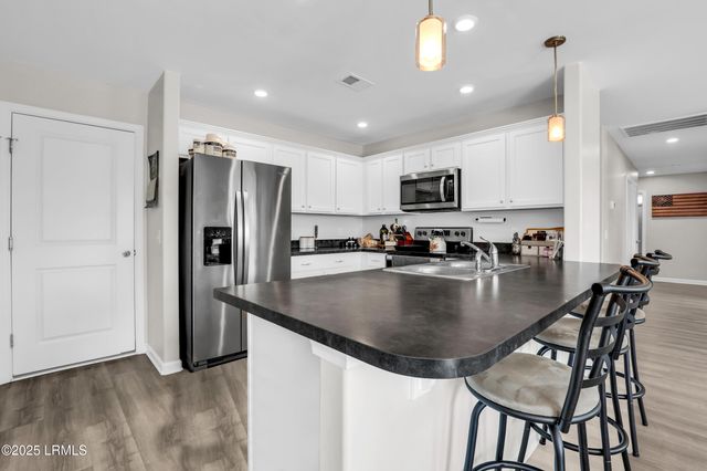 482 Ridgeland Lakes Drive, Ridgeland, SC 29936