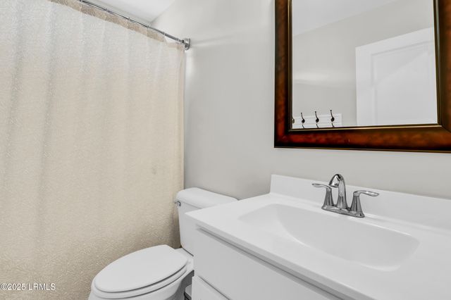 482 Ridgeland Lakes Drive, Ridgeland, SC 29936